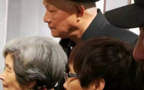 上海爷叔等一批炒股博主被封、停播（中科海钠钠离子电池商用车处分计划正在阜阳环球首发刘玉杰胡勇胜等配关启动发表），上海爷叔当网文作者写属于自身的《繁花