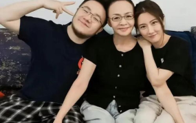 娱乐八卦吃瓜素材图片,吃瓜素材图片背后的八卦风云